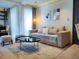 101 Contemporary · 5-Star Location Contemporary Comfy Apt Experience - Image 3