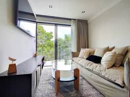 403 Osaka · Zen Charm in Heart of Roma: Unique Osaka-Style Apt - Image 5