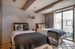 502 - Mid-Century Gem in Roma Norte, CDMX Luxury Stay - Image 4