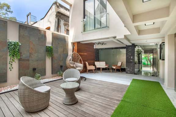 103 - Chic CDMX Haven: Pop Modern Elegance Meets Roma's - Image 1