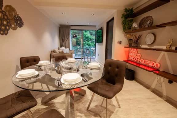 302 Classic Modern · Timeless Elegance in Classic & Modern Roma Norte - Image 1