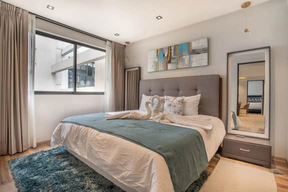 401- Eclectic Apartment in the Heart of Roma, CDMX - Image 3
